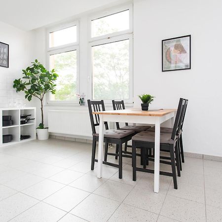 Fullhouse - Magdeburg - L10 Apartments Buitenkant foto