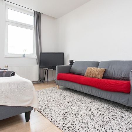 Fullhouse - Magdeburg - L10 Apartments Buitenkant foto