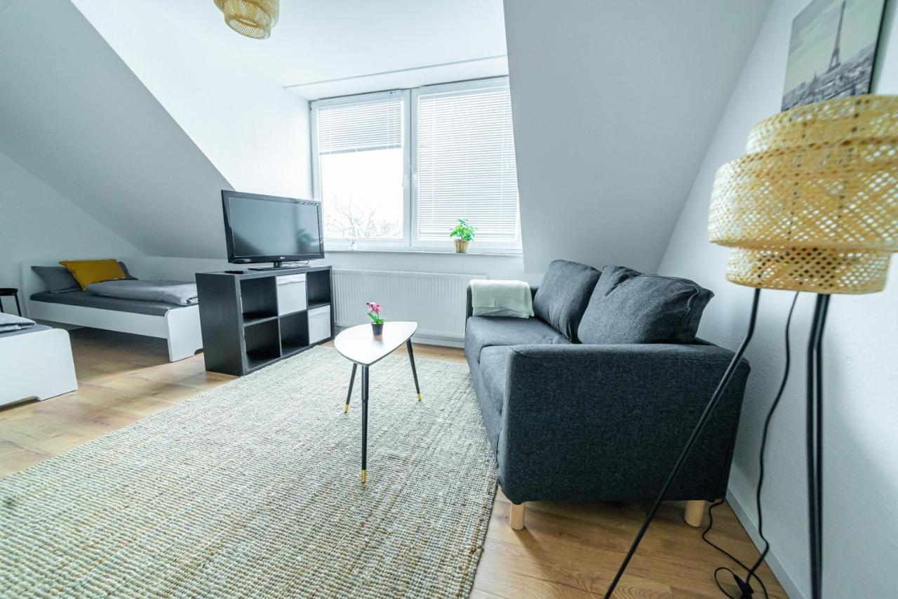 Fullhouse - Magdeburg - L10 Apartments Buitenkant foto
