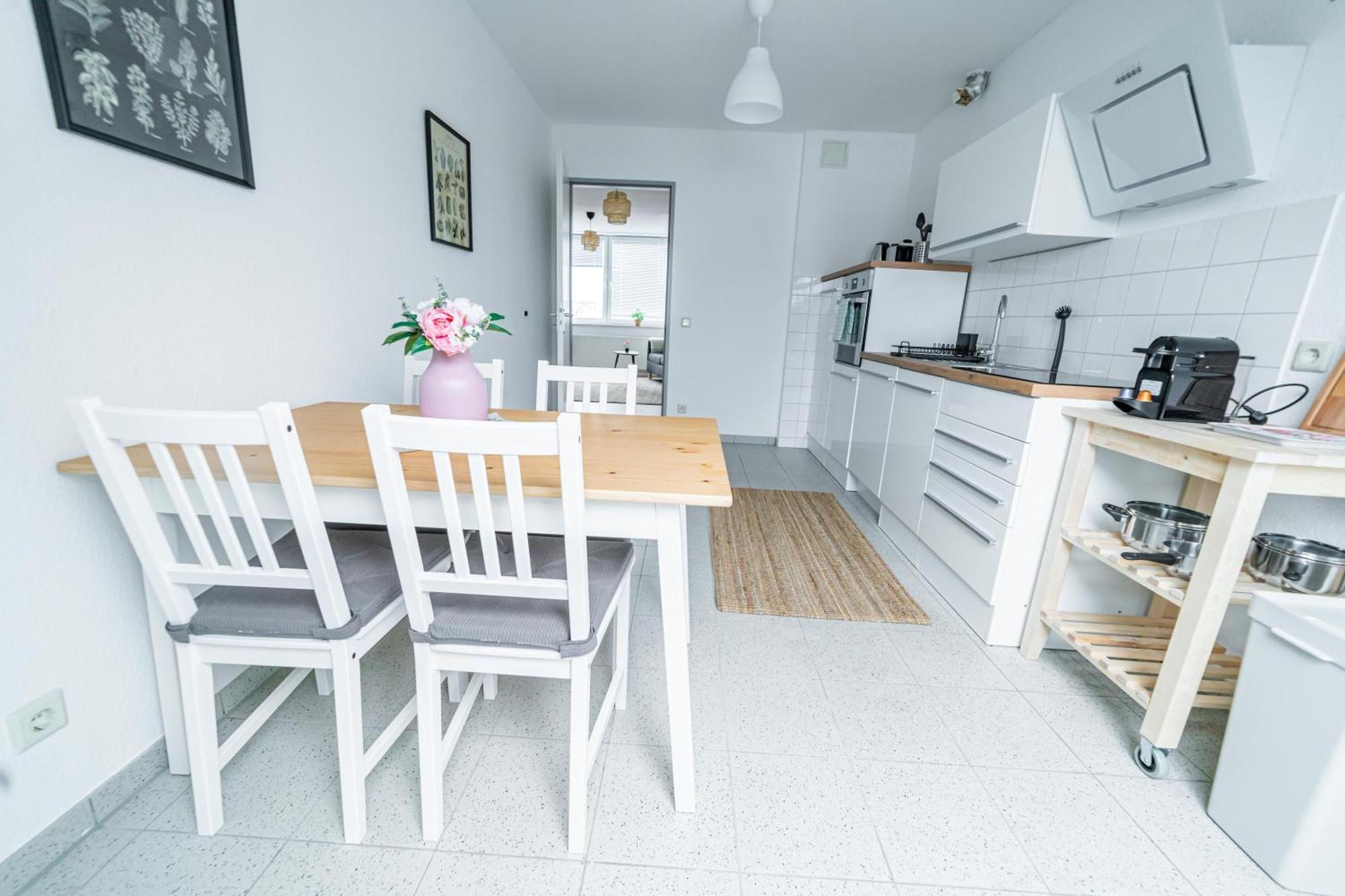 Fullhouse - Magdeburg - L10 Apartments Buitenkant foto